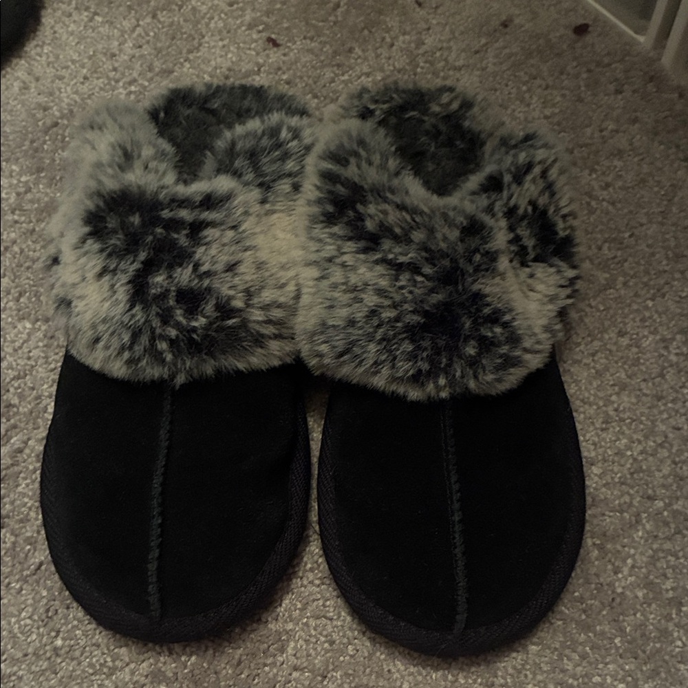 Women's Black and Gray Fur-Lined Slippers